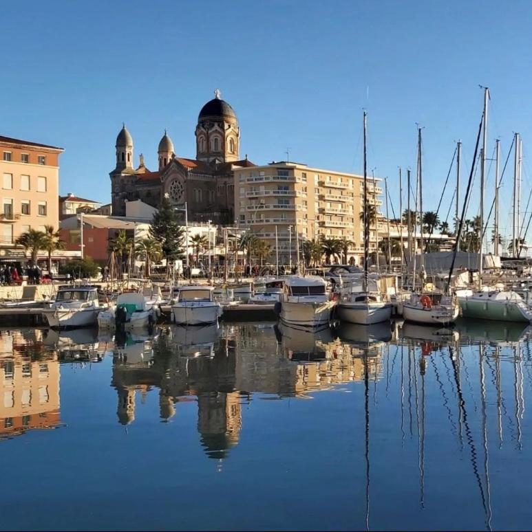 Saint-Raphaël Studio 2 Neuf A 100M Des Plages Et De La Gare מראה חיצוני תמונה